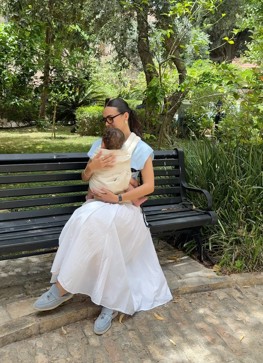 מנשא קשיח - דגם Crème